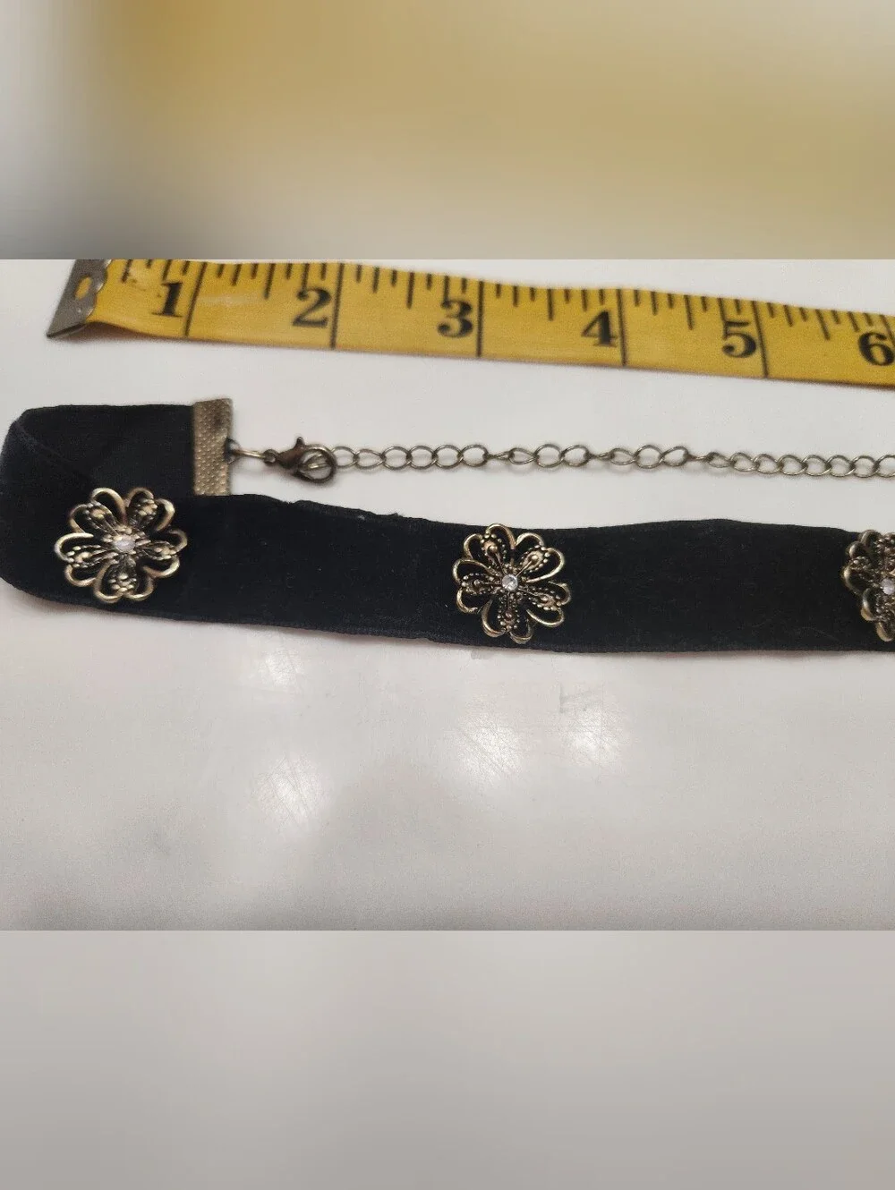 VINTAGE 90s Whimsigoth Black Velvet Flower Choker Necklace